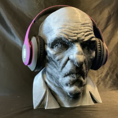 Nosferatu Headphone Stand! Horror Movie Vampire Holder Rack like Dracula/Frankenstein/Mummy/Werewolf image 7