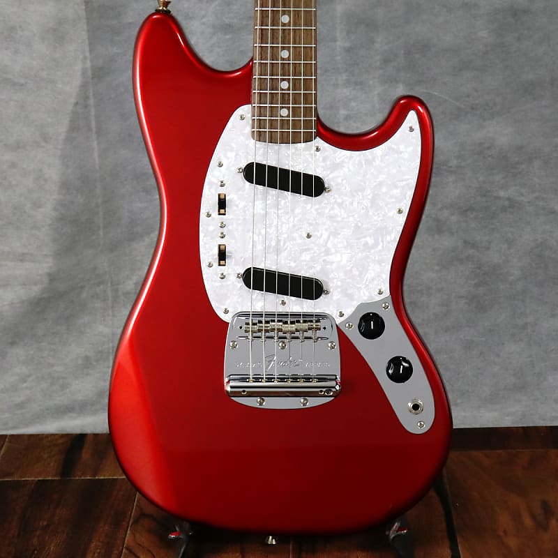 Fender Japan MG69 MH Candy Apple Red (S/N:JD12022672) (07/12)