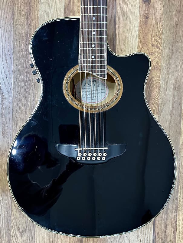 Yamaha APX-9-12 black