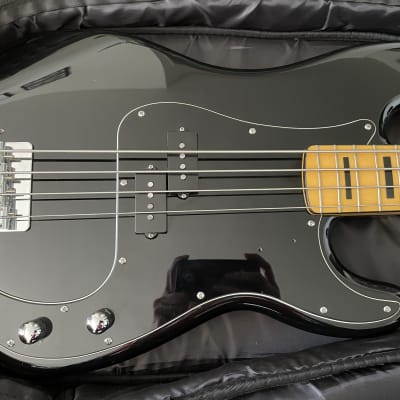 Squier Classic Vibe '70s Precision Bass | Reverb