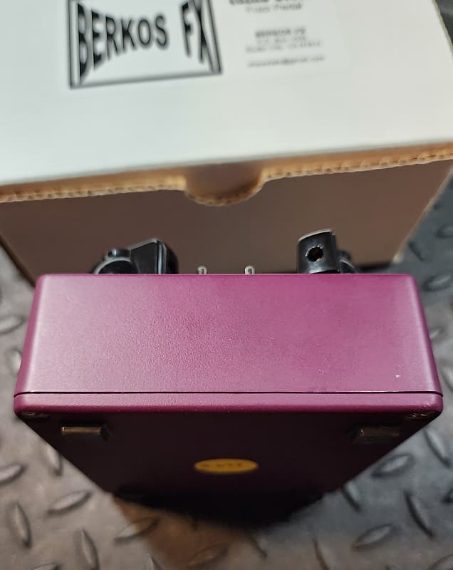 Berkos FX Third Stone II BerkosFX Hendrix Fuzz Variant MKII Berkos FX Third Stone II BerkosFX Hendrix Fuzz Variant MKII