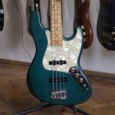 メンテ済 Bacchus BJB-98 GLAY JIRO HEADWAY Headway Japan Bacchus Jazz Bass Signature GLAY Jiro BJB98