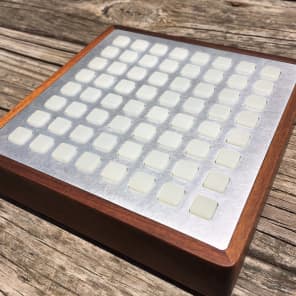 DTM・DAW monome grid 128 mahogany Monome_Grid_128__2013__sku_258
