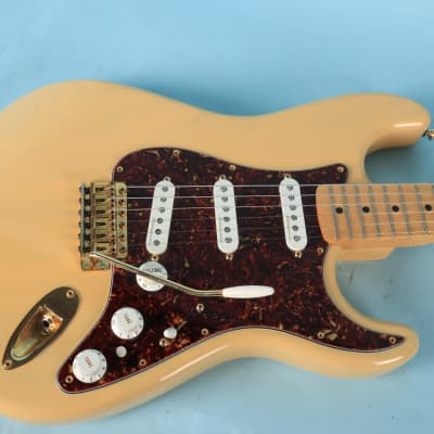 2005 Fender Deluxe Player Stratocaster Maple Strat Honey Blonde Electric Guitar image 20