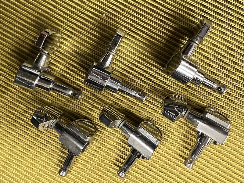 Yamaha tuning pegs used Project Reverb