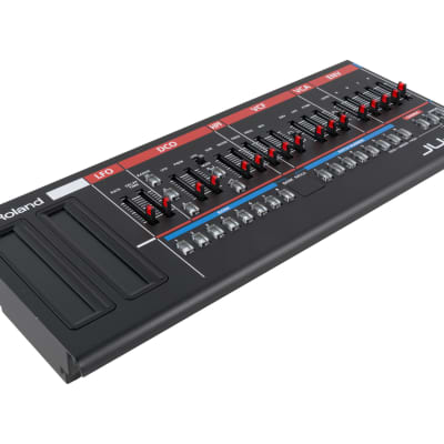 Roland Boutique JU-06 Virtual Analog Synthesizer Module [USED] image 2