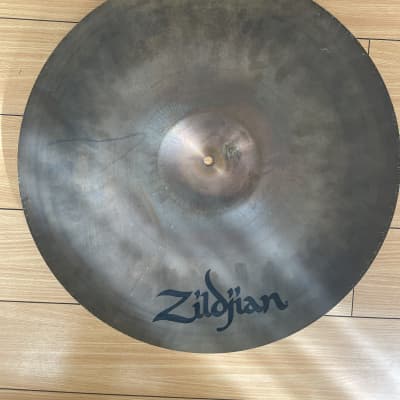 A Zildjian Earth Ride 20インチ-