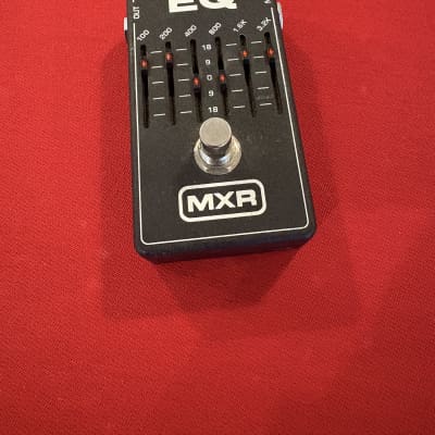 MXR M109 Six Band EQ | Reverb
