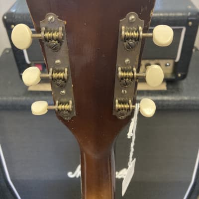 Silvertone Archtop N-3 1960's - Sunburst image 5