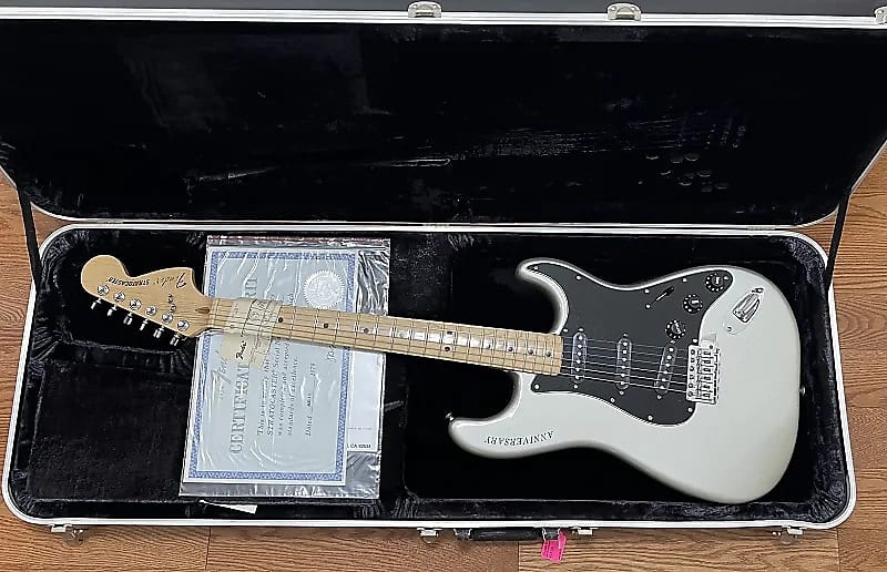 Fender 25th Anniversary Stratocaster 1979 - 1980 - Silver Metallic image 1