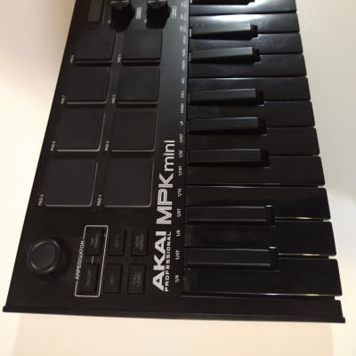 Akai MPK Mini MKIII 25-Key MIDI Controller - Black