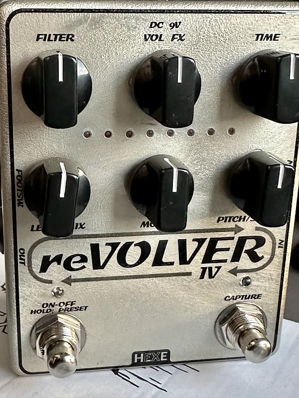 HEXE Fx reVOLVER IV サンプラー ルーパー HexeFX - reVOLVER IV