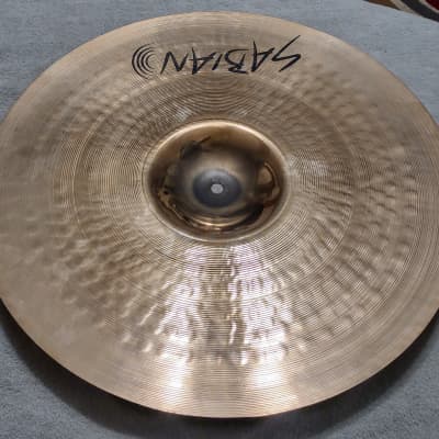 Sabian AAX 18" Medium Crash Cymbal - Brilliant image 11
