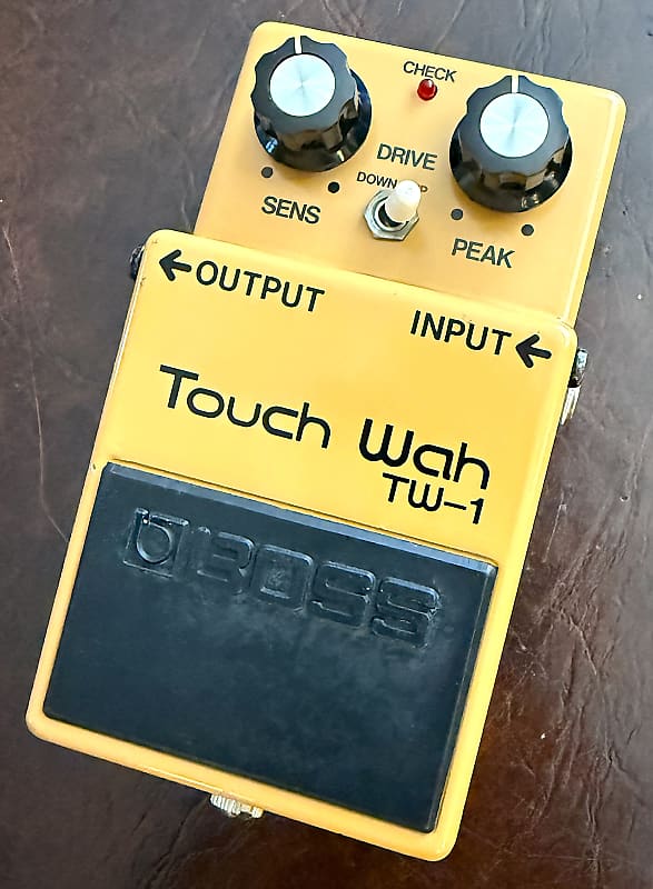 Boss TW-1