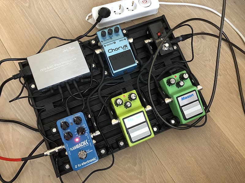Pedalboards - Velcro Alternatives - Pedals At Dawn