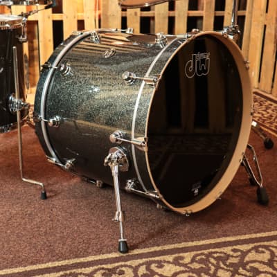 DW Performance Maple Pewter Sparkle Drum Set - 22,10,12,16,5.5x14 image 2