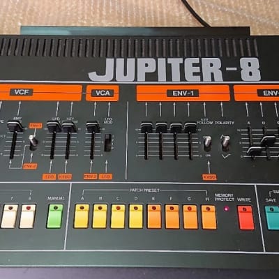 Roland Jupiter-8 Beautiful, working (with Kenton DCB mk3) image 4
