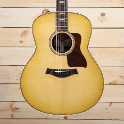 Taylor 818e V-Class Bracing Antique Blonde (SN: 1105164090