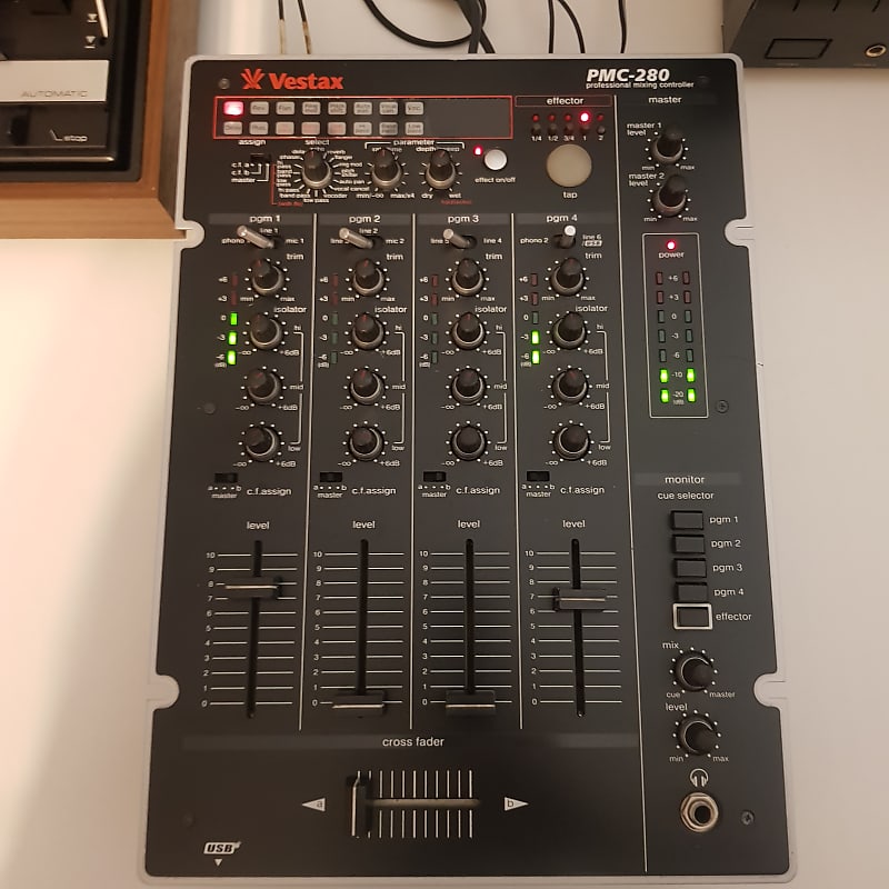 Vestax PMC-280 4-Channel Professional With Effect / Phono | Reverb