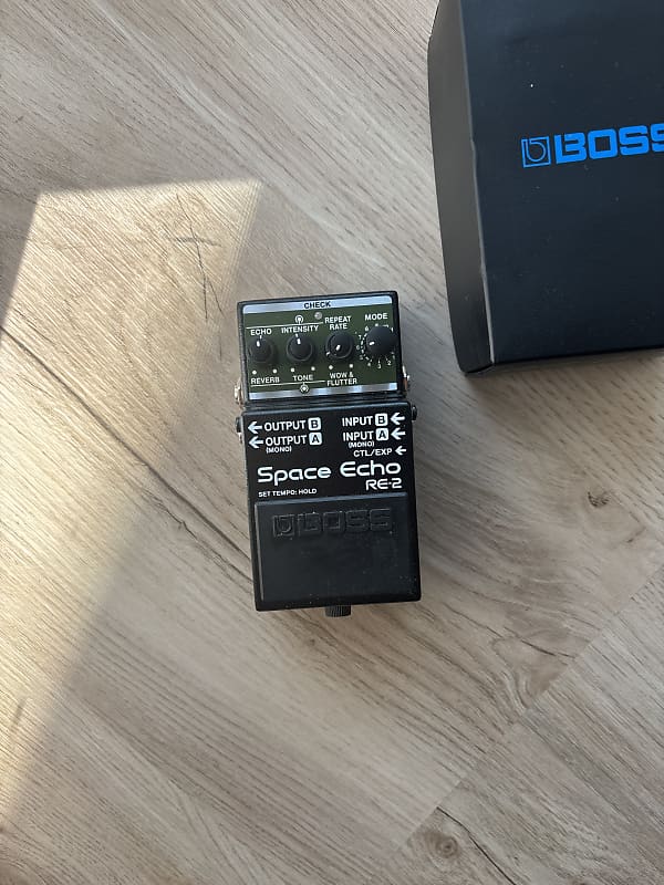 Boss RE-2 Space Echo