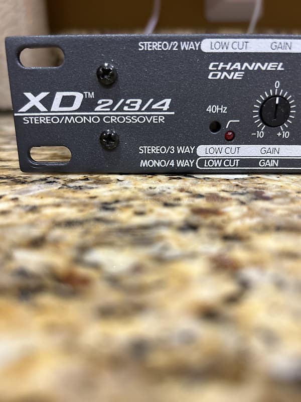 Peavey Xd 234 Stereomono Crossover 2003 Matte Grey Reverb 7426