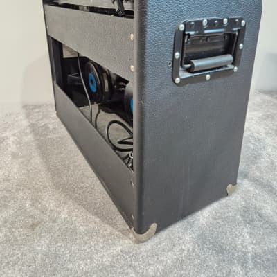 Fender Twin Amp - 100-watts Versatile Guitar Amplifier image 7