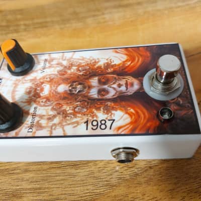 1987 Distortion  Guitar Pedal  - Handcrafted in the UK image 4
