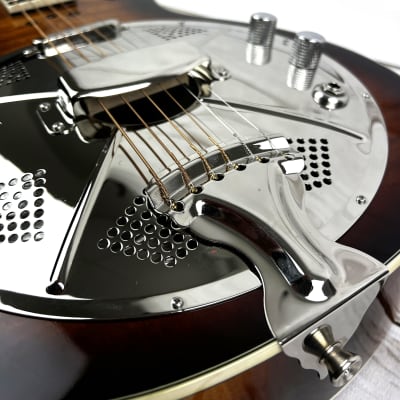 Royall Royall SB Flame Maple Parlorator Resonator Guitar With Smokeburst Finish image 5