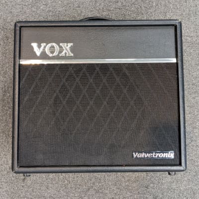 Vox Valvetronix VT40+ 40-Watt 1x10 Modeling Guitar Combo Amp | Reverb