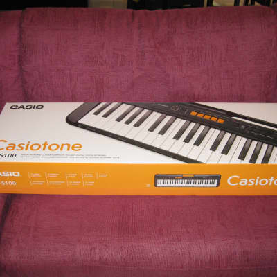 Casio CT-S100 Casiotone 61-Key Keyboard 2010s - Black