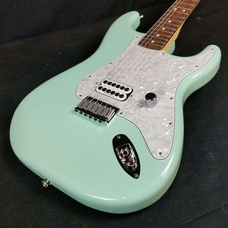 Fender Limited Edition Tom DeLonge Stratocaster, Rosewood FB