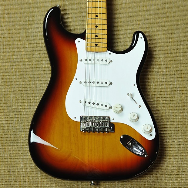 Fender Japan '58 Stratocaster Reissue - MIJ - Sunburst