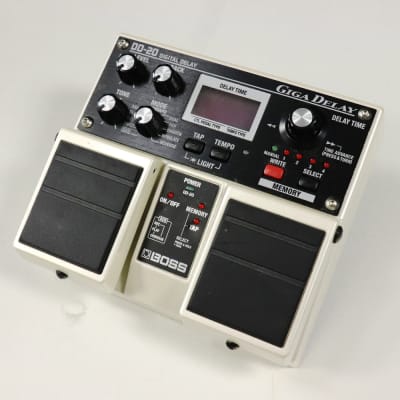 Boss DD-20 Giga Delay | Reverb