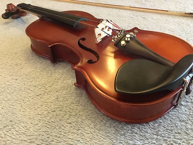 Universal Stradivari Copy 3/4 Violin