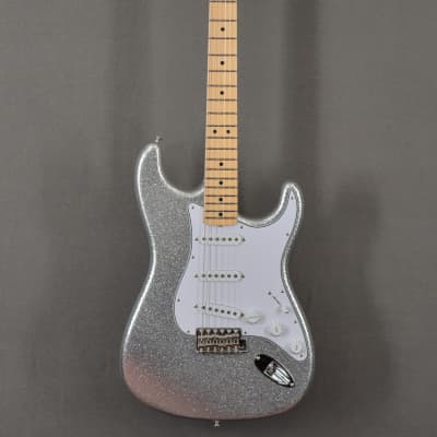 Fender Custom Shop 1964 NOS Stratocaster - Silver Sparkle image 2