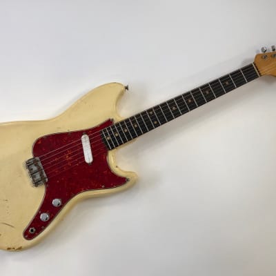Fender Musicmaster with Rosewood Fretboard 1963 Olympic White image 1
