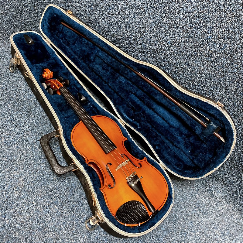 Erich Pfretzschner  Size Violin w/ Case & Bow   Reverb