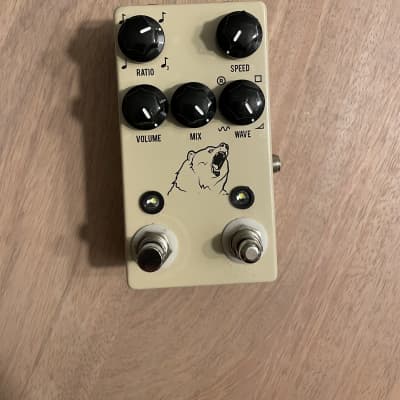 JHS Kodiak Tremolo | Reverb