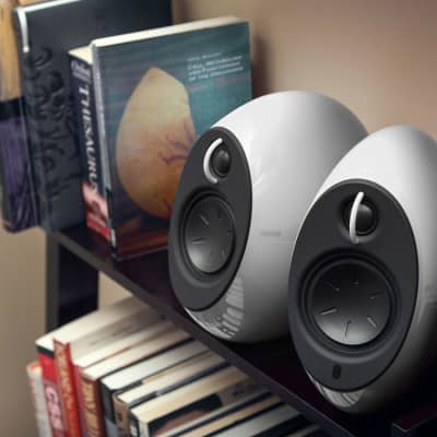 Edifier e25 Luna Eclipse Bluetooth 2.0 Speaker Set with Bass Radiators - White image 7