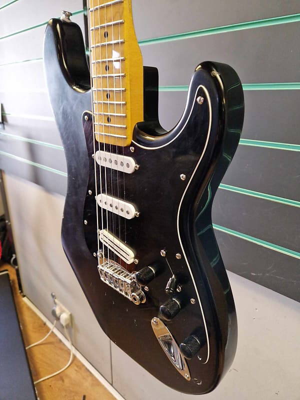 G&L Tribute Series Legacy | Reverb UK