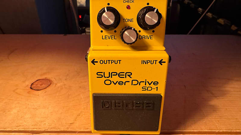 Boss SD-1