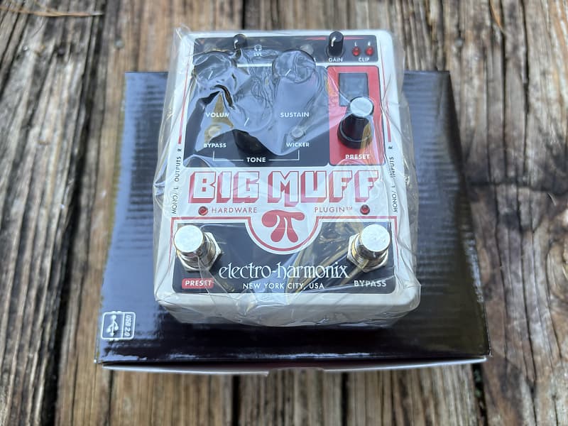 Electro-Harmonix Big Muff Pi Hardware Plugin