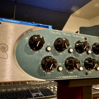 Inward Connections Nautilus Master Technology Commander image 2