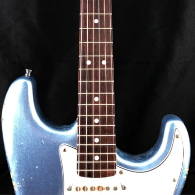 Custom/Hybrid Stratocaster, Heavy Relic, Blue Ice Metallic over 3-Tone Sunburst image 4