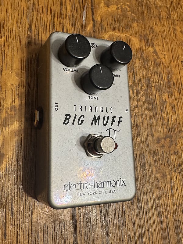 Electro-Harmonix Triangle Big Muff Pi