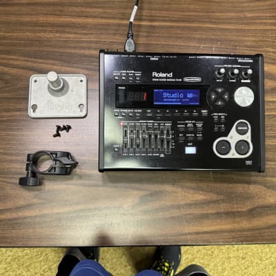 Roland TD-30 V-Drum Module w/Mount, Clamp, & Power Cable - Z8B3992
