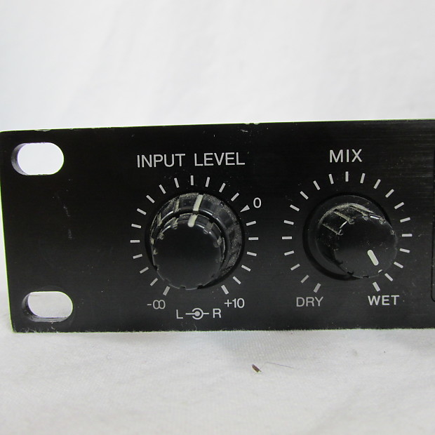 Yamaha D5000 Stereo Digital Delay | Reverb