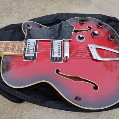 Vintage 1960's Welson Hollowbody Electric Guitar - Redburst - Made in Italy image 2