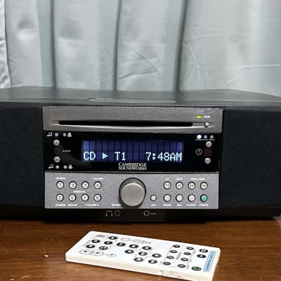 Cambridge Soundworks 745 CD Radio Stereo by Henry Koss with remote Works Great image 1