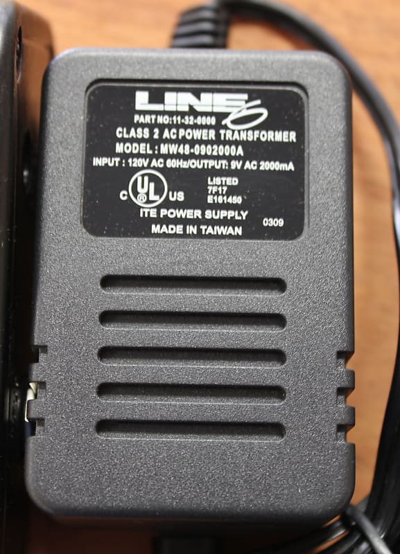 Line 6 XPS A-B Switch Variax with Power Supply | Reverb